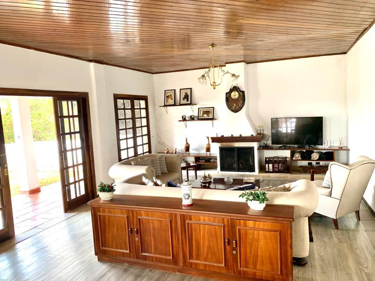 Casa Centro Capivari 700M Distancia Campos do Jordão المظهر الخارجي الصورة